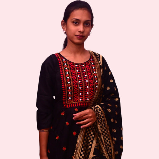 Nayara 3 Pcs Set