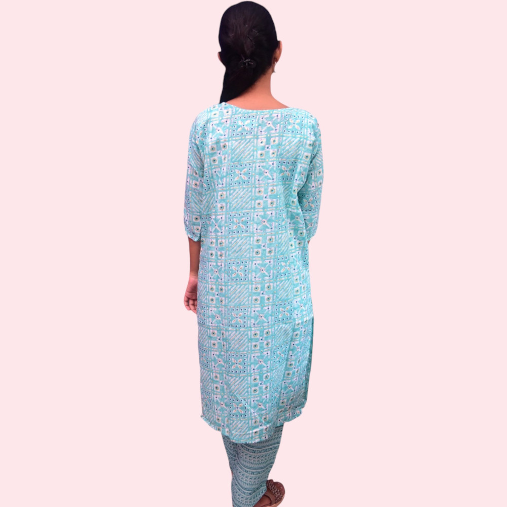 Stlish Kurti Pant Set